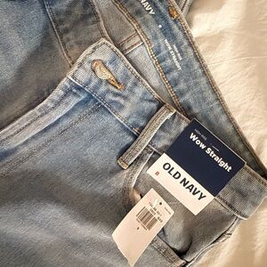 NWT Old Navy Wow Straight Jeans
